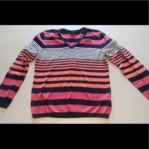 Women’s size large Tommy Hilfiger shirt